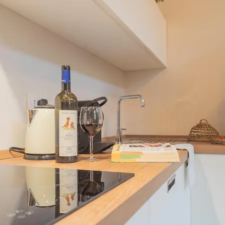 Appartement Cinque Giornate 70 By Rent Como